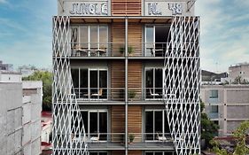 New Apartments La Condesa by VIATO